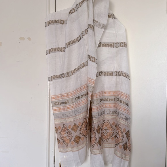 Silk Scarf (100% silk) - Picture 4 of 4